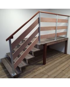 Plateforme en bois exotique pour escalier extérieur