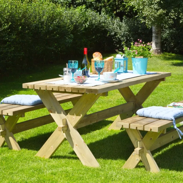 Table pique nique bois carrée avec bancs et dossiers 8pers pin naturel