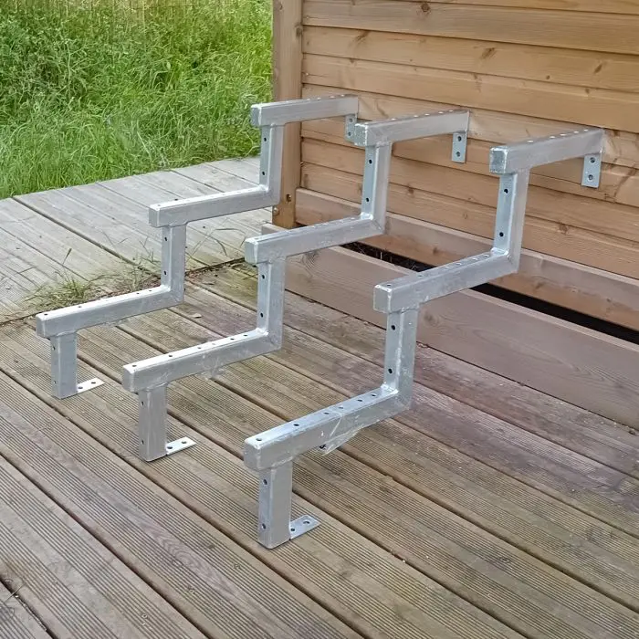 Pack 3x steel deck stair stringer 3 steps - h51cm - with option to install countersteps