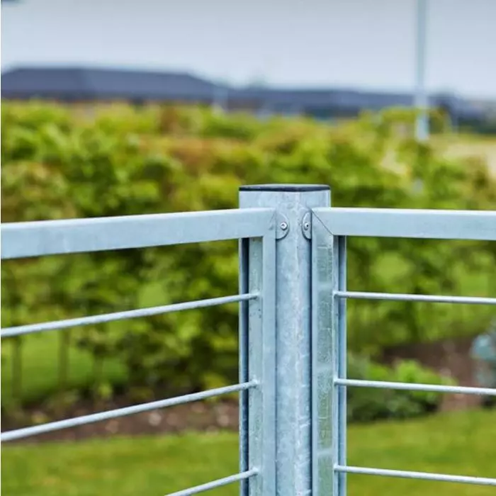 Deck railing panel 90x90cm CUBIC with steel bars