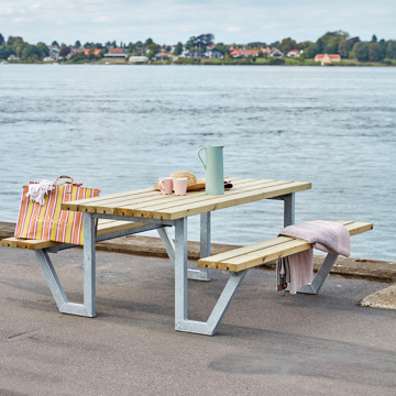 Table forestière Wega, différents coloris