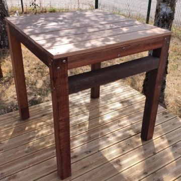 Pianerottolo esterno legno duro tipo DD-NO-ME06 - H 6 gradini 107cm