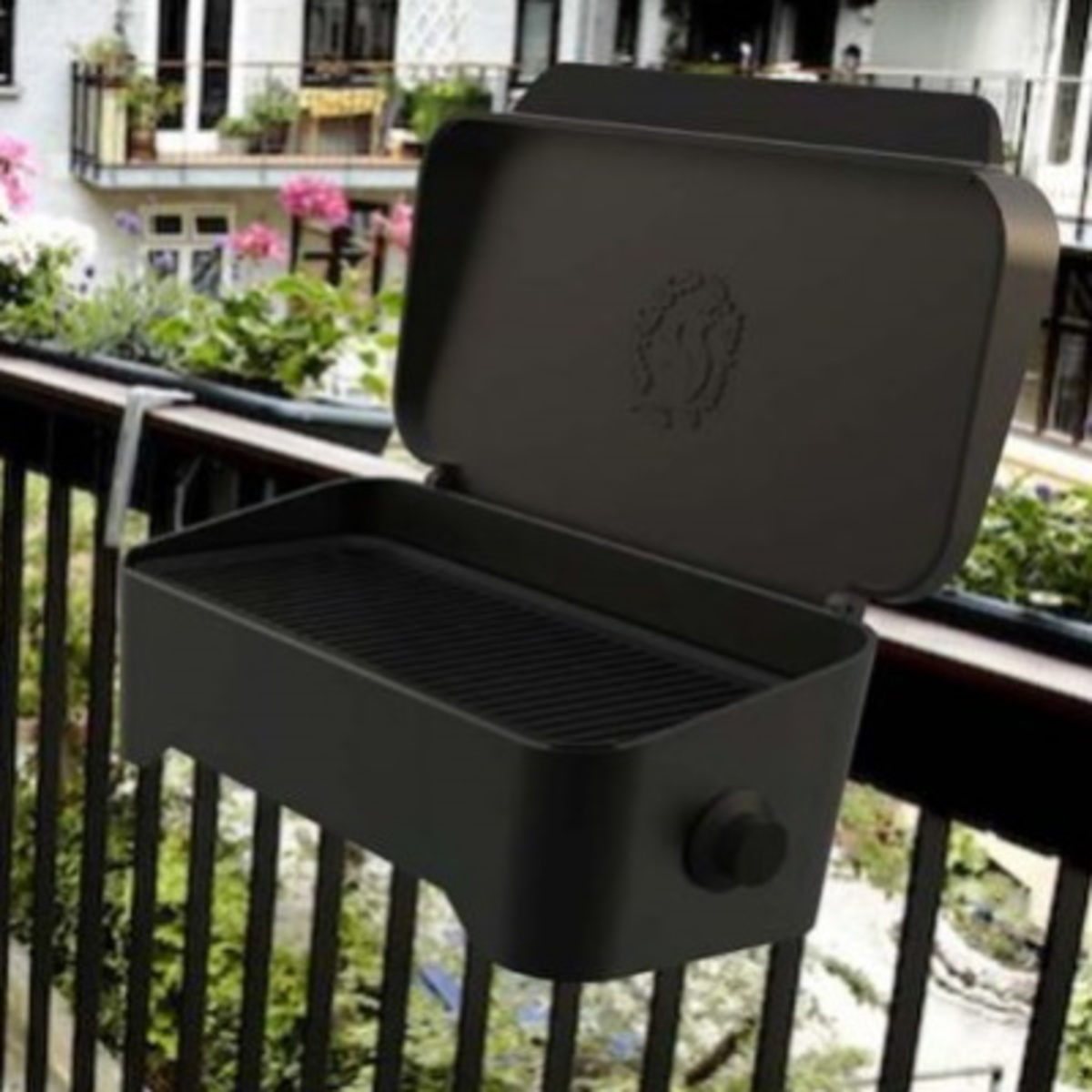 https://www.vinuovo.com/media/wysiwyg/62992101-Morso-balcone-electric-bbq-400x400.jpg