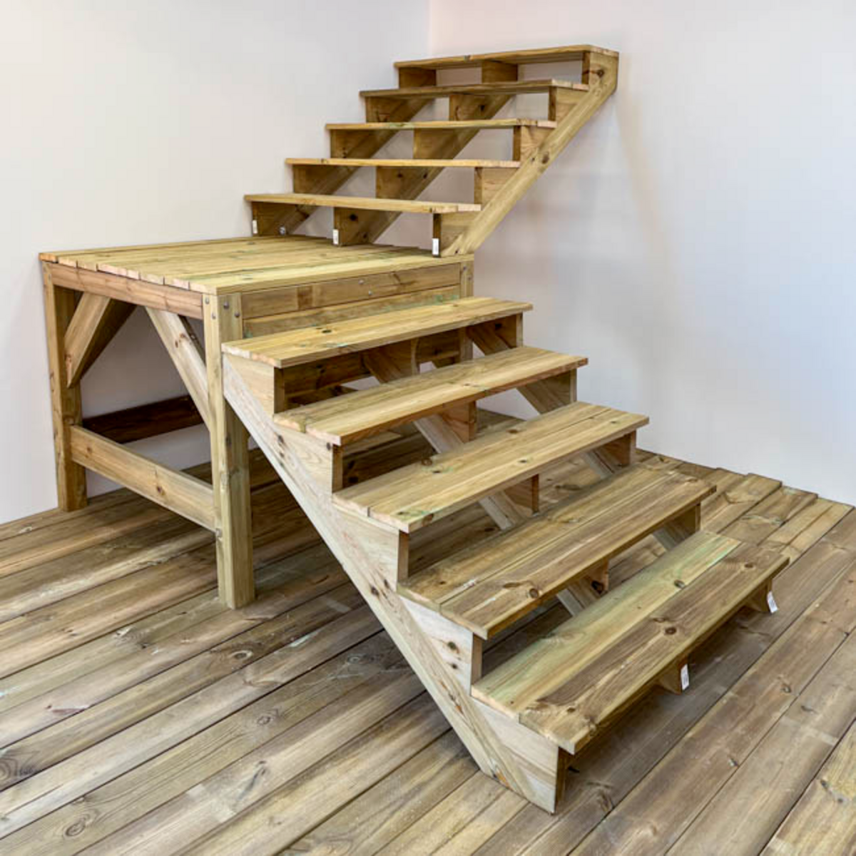 Deck stairs with landing