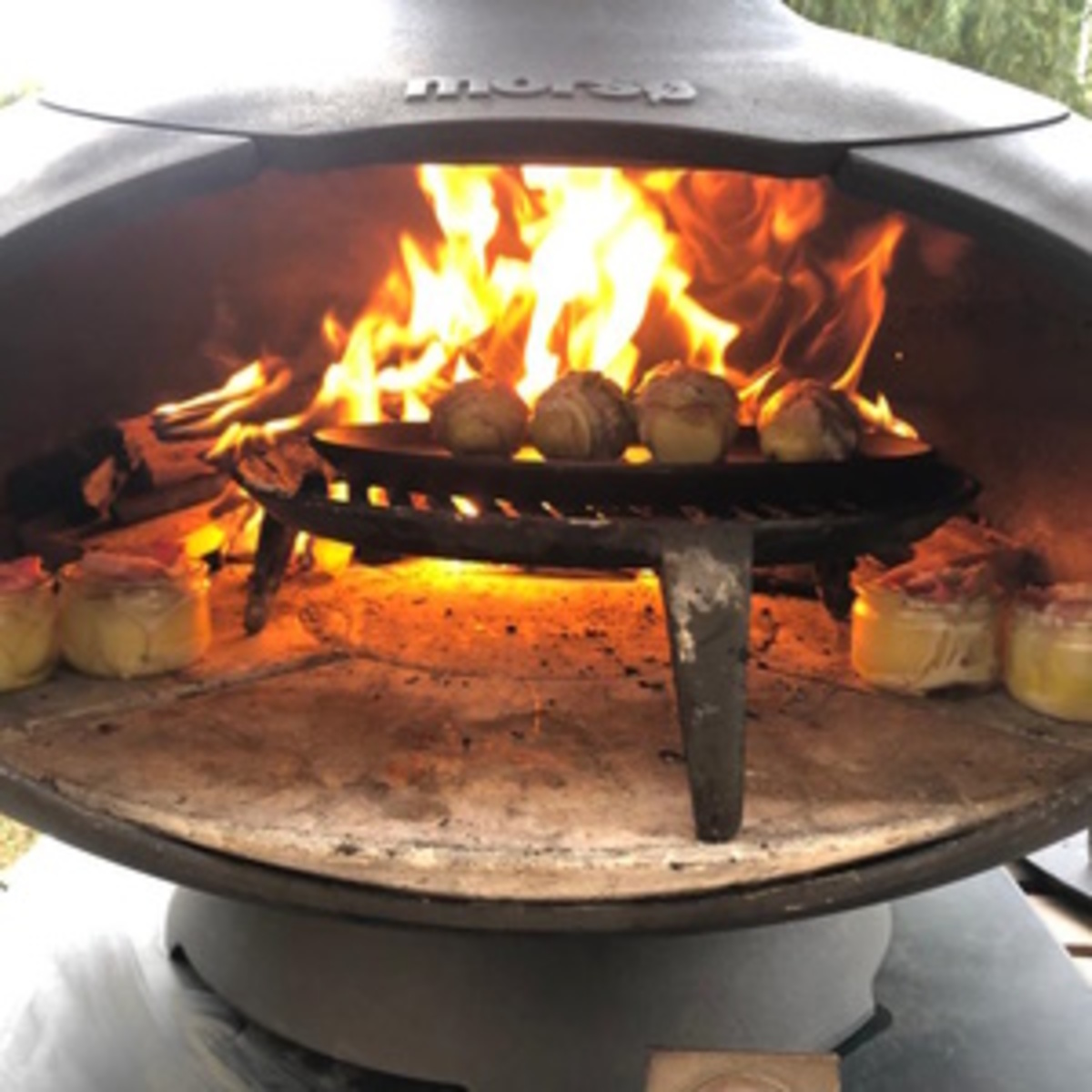 C'est ainsi qu'elles ont été cuites : sur la grille Toscane en fonte dans le Morso Forno