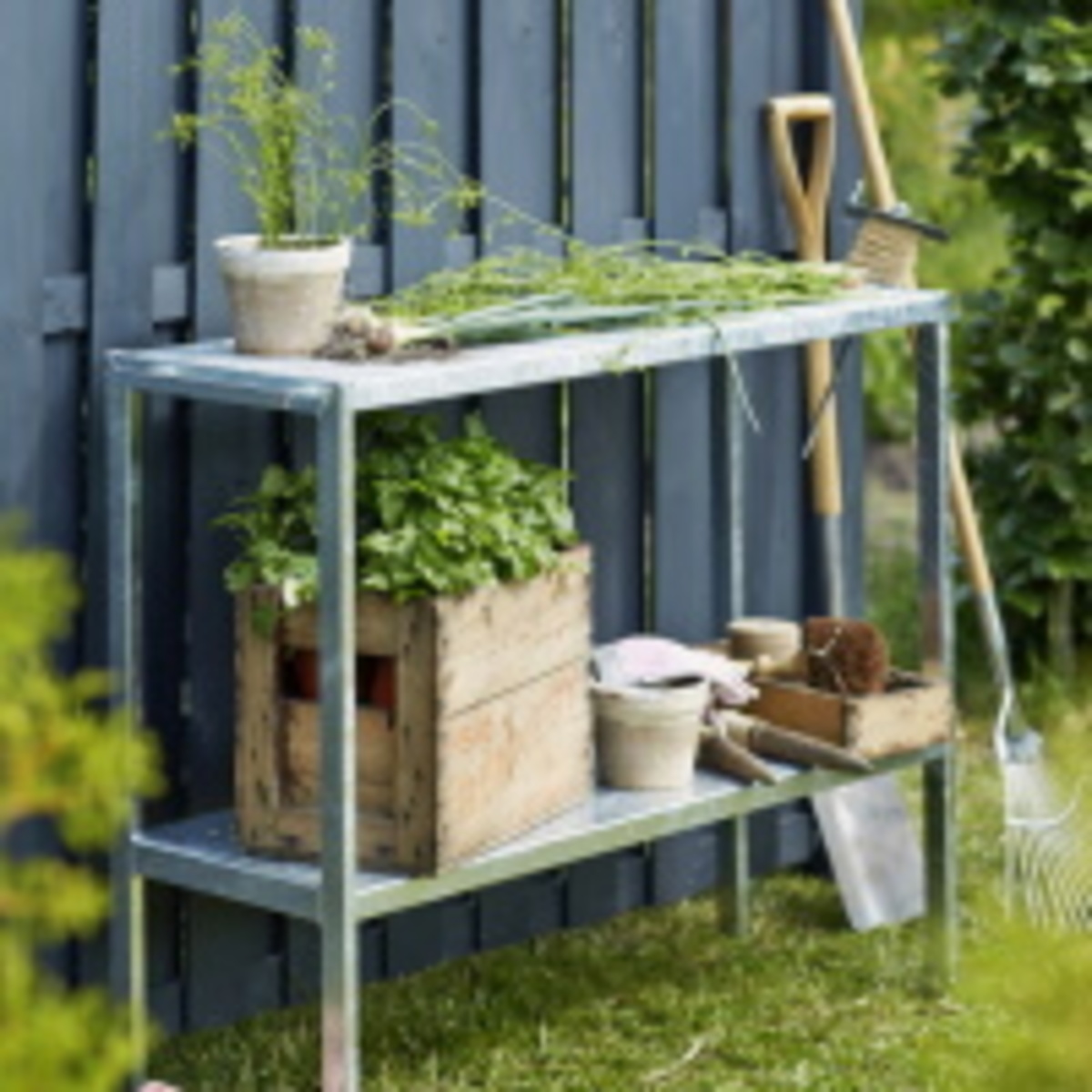 Garden and patio accessories