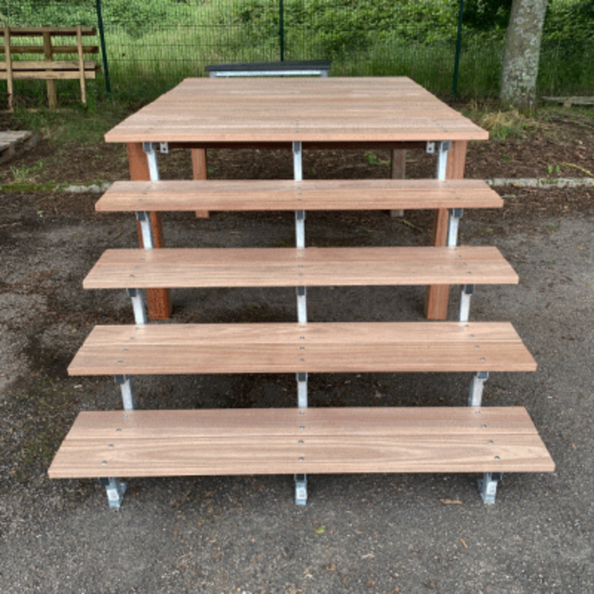 Tuintrap - - Houten of Stalen Tuintrap -