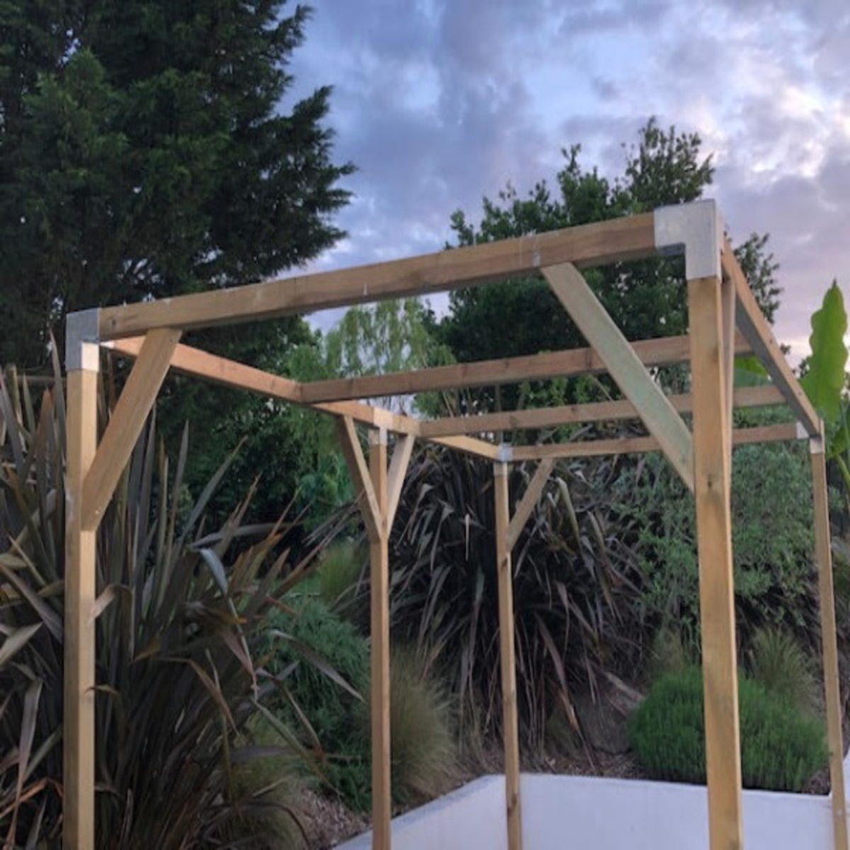 Pérgola con los conectores Cubic 