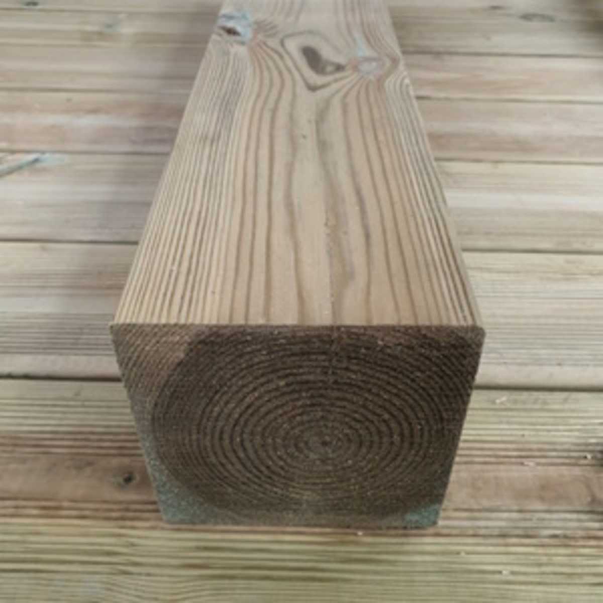 Holzpfosten druckimprägniertes Holz 14x14cm - Länge 480cm