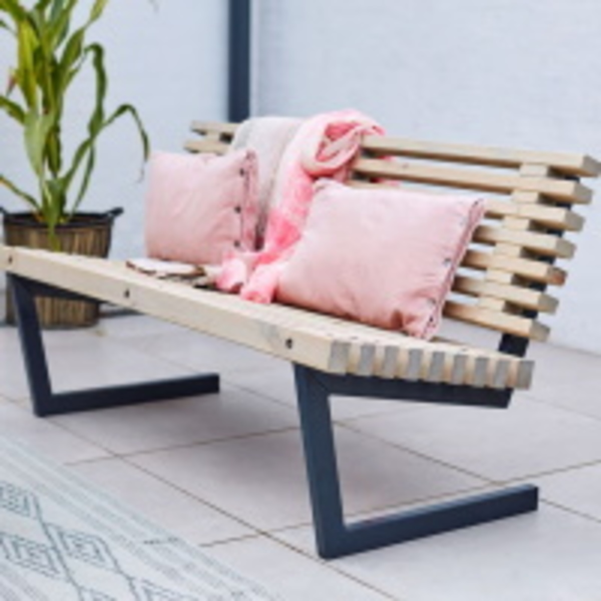 Garden bench seat