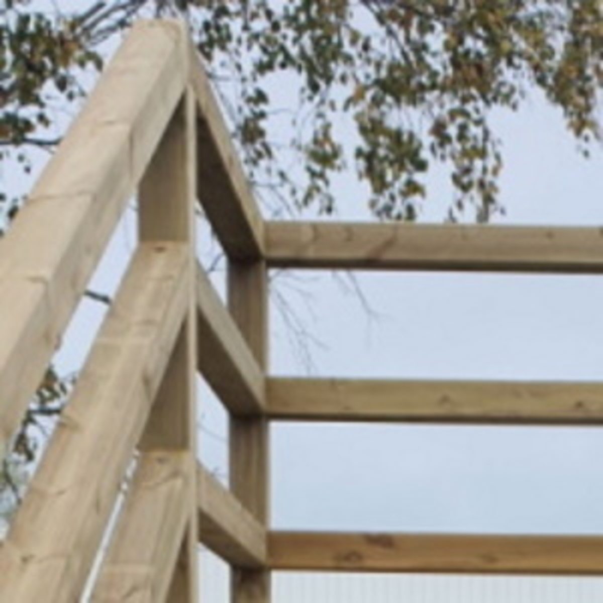 Treppengeländer Holz 9x9cm mit geradem Ende